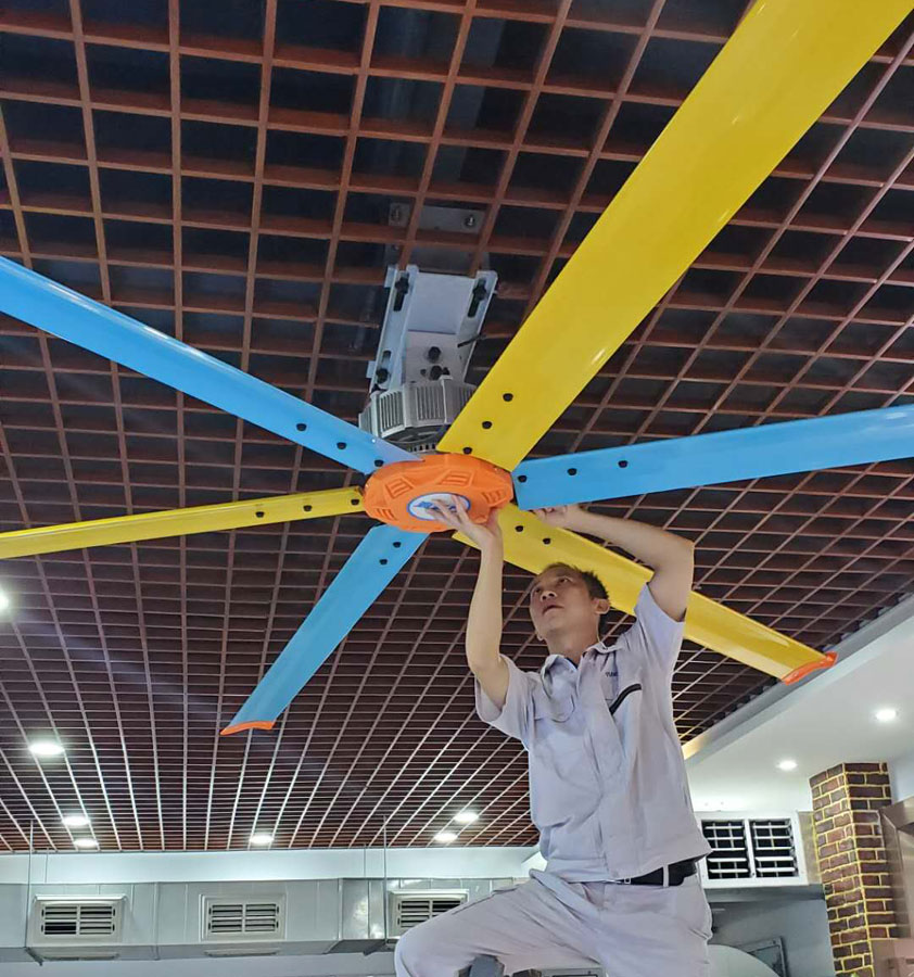 大型車(chē)間降溫通風(fēng)，永磁工業(yè)大風(fēng)扇低能耗免維護(hù)