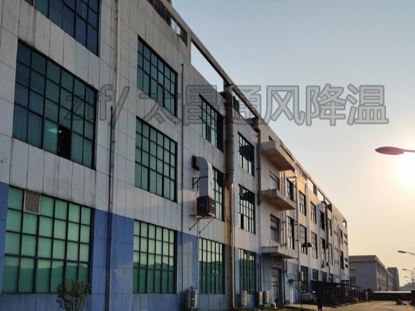 為什么環(huán)?？照{(diào)是廠房降溫常用設(shè)備呢？