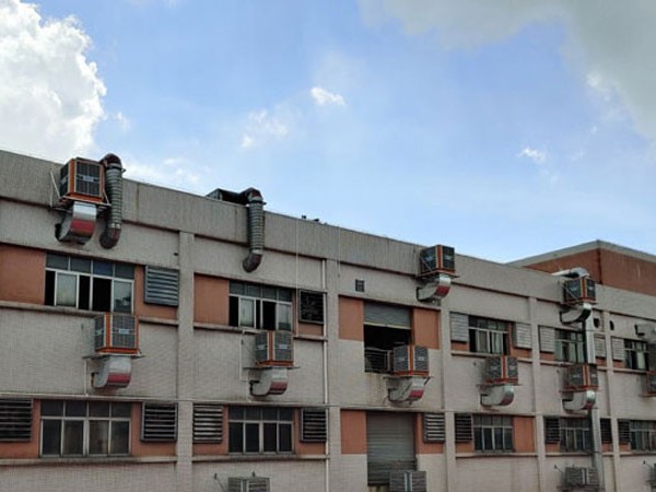 東莞環(huán)?？照{(diào)廠家.1.5KW環(huán)保空調(diào).車間降溫設(shè)備